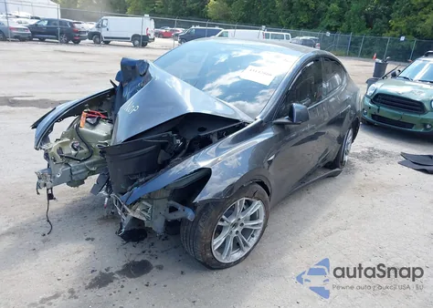 2024 Tesla Model Y Long Range Dual Motor All-Wheel Drive/Rwd from USA, damaged, VIN 7SAYGDED5RF058091